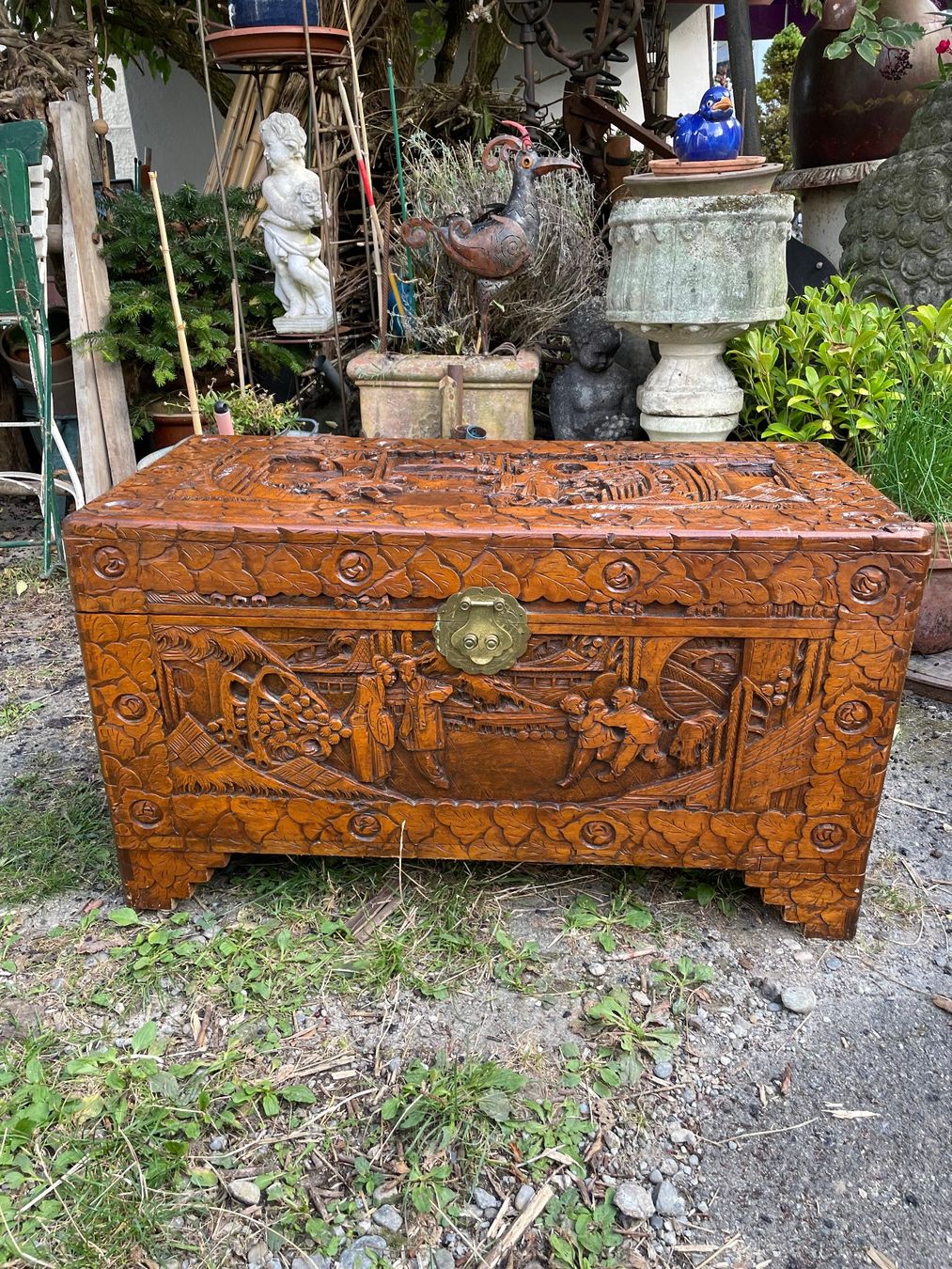 Cassettiere: Asiatische Kommode – Usato da Forch venduto da ESELSTEIN