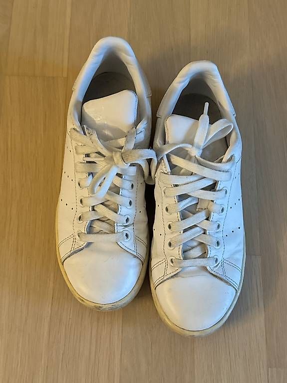 Adidas Scarpe da donna: Adidas Stan Smith – Usato da Zürich venduto da nik_tw2j