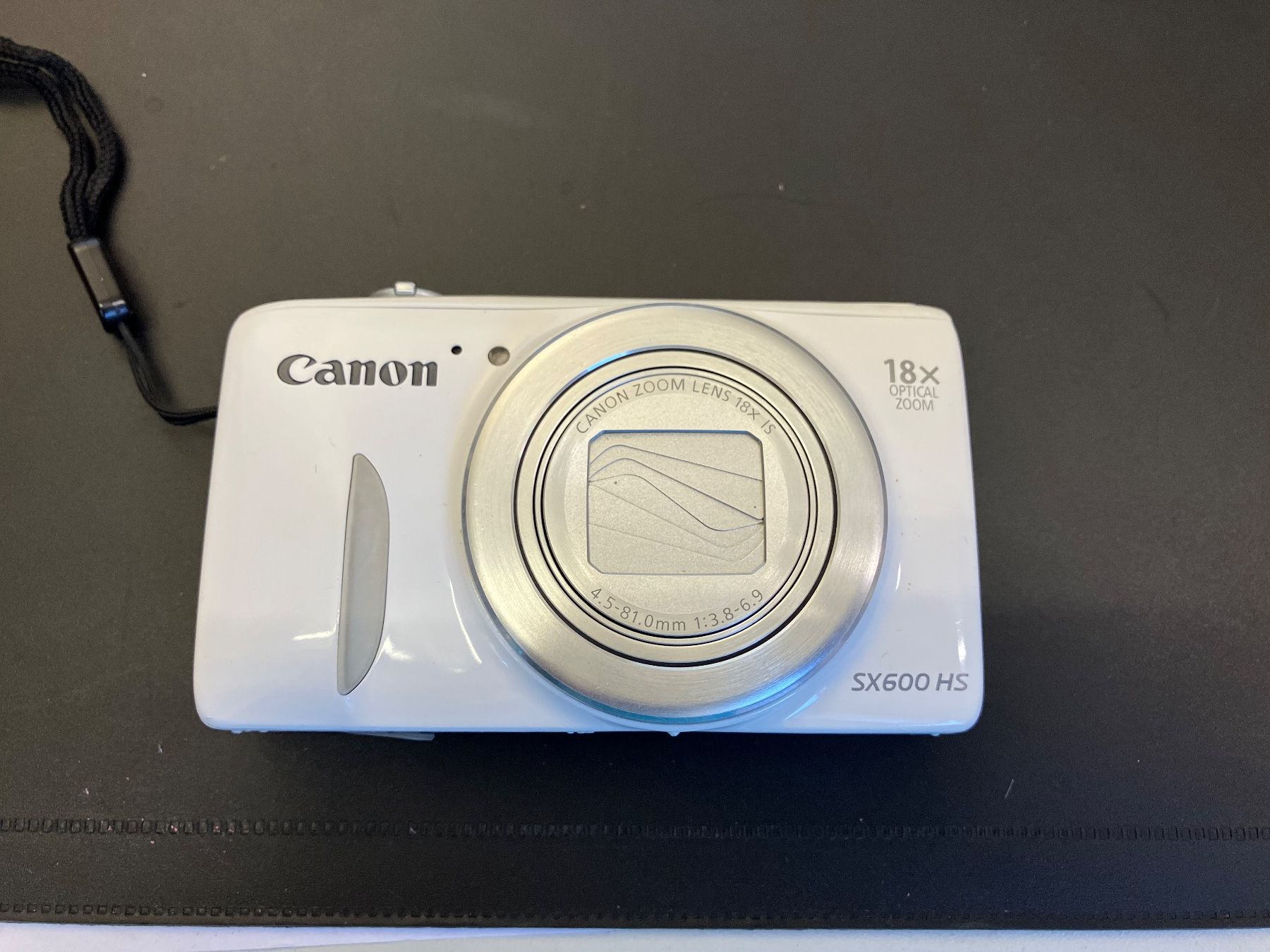 Canon Appareil photo: Canon PowerShot SX600 HS Wi-Fi – D'occasion à Aarburg par Wendepunkt_Fundgrube 3
