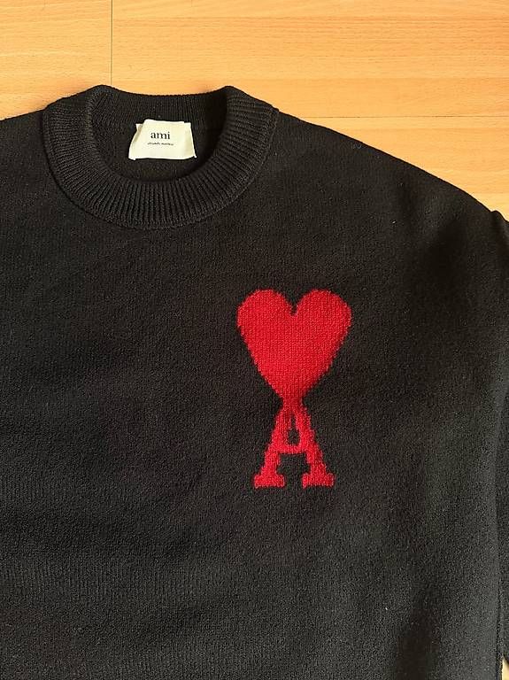 Pullover & Sweatshirts: Ami Paris Pullover  Schwarz, Grösse L – Gebraucht aus Aarau von naw_6zvr 1