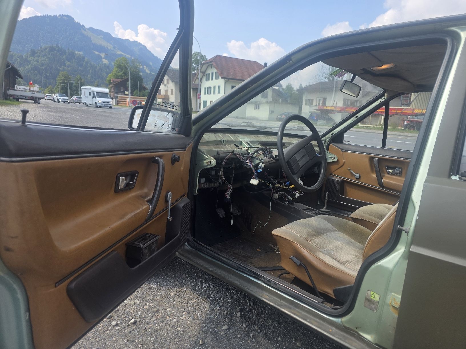 VW Autos: VW Santana – Gebraucht aus Hasle LU von Auctions_Hunters 5