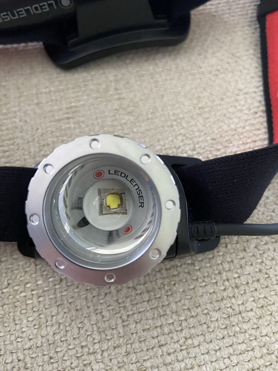 Lampes: Stirnlampe Ledlenser H8r – D'occasion à Horgen par smlecnik78 3