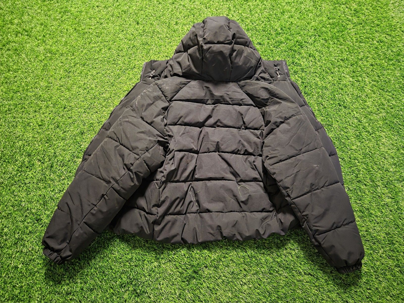 Pull&Bear Giacche: Pull & Bear Winterjacke Schwarz M – Usato da Buttisholz venduto da valiuga 1