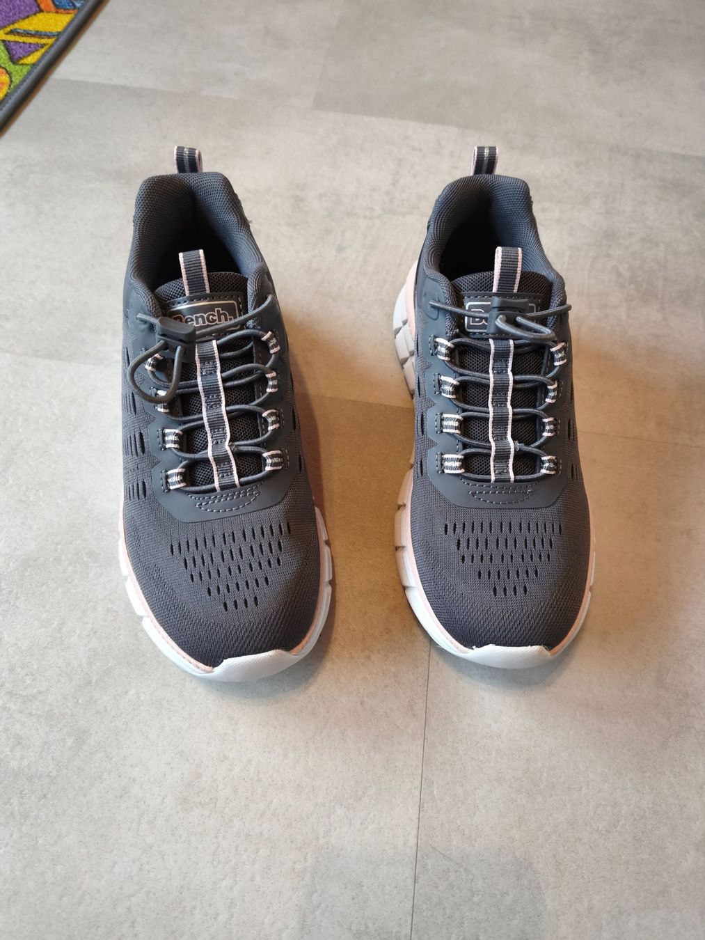 Bench Scarpe da donna: Bench Gr. 37 FABRIKNEUE Schlupfschuhe – Nuovo (secondo la descrizione) da Reconvilier venduto da LeKiMi 1