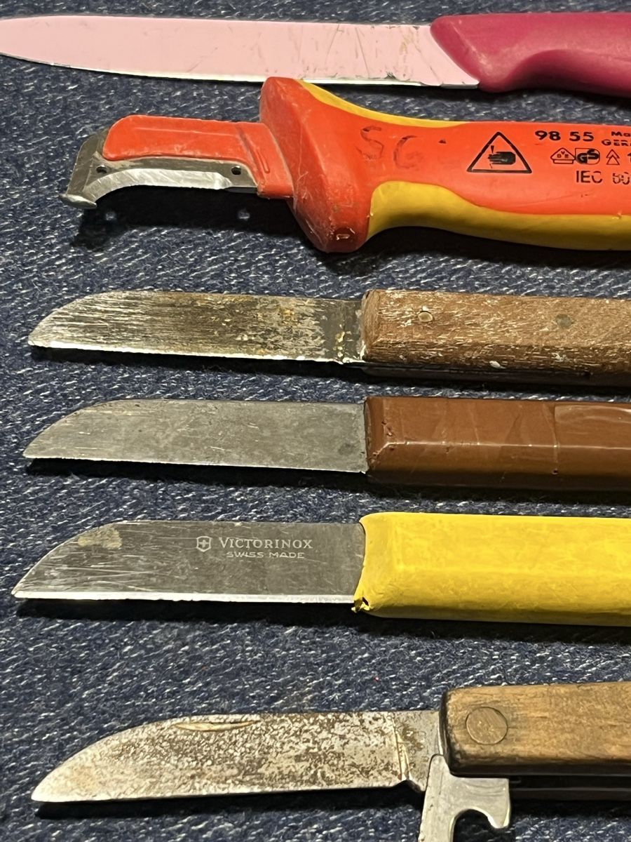 Coltelli: Messer und Cutter Konvolut gebraucht – Usato da Würenlos venduto da jam_mv8g 5