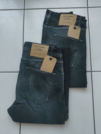 2 Paar Jeans JACK & JONES New Tim 31/32 neu 