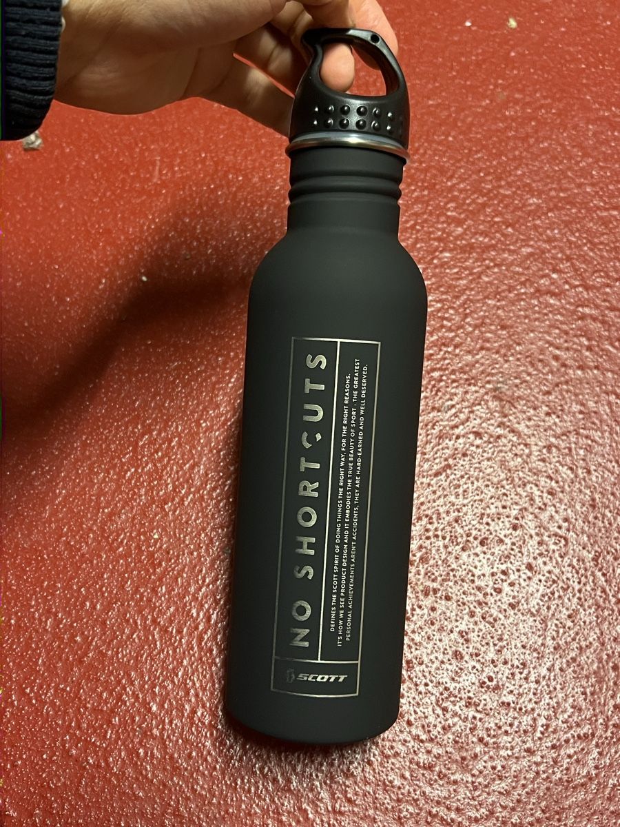 Borracce & Thermos: Scott Trinkflasche aus Edelstahl – Nuovo e nell'imballaggio originale da Uitikon Waldegg venduto da le_on88 1