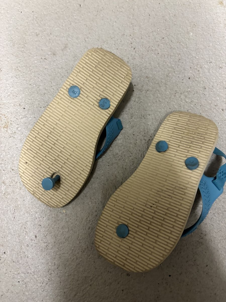 Havaianas Scarpe per ragazzi: Peppa Pig Havianas Gr 25-26 – Usato da Baar venduto da Ginasoskin 2