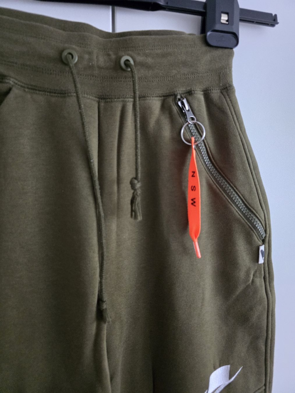 Nike Pantaloni: Nike Joggers - Grösse XS – Usato da Rickenbach b. Wil venduto da VeryLovelyThings 2