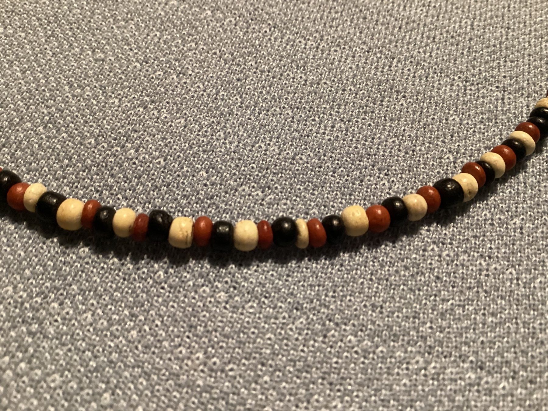 Catenine: Schlichte handmade Halskette aus Keramik – Nuovo e nell'imballaggio originale da Laax venduto da kri_95f5 2