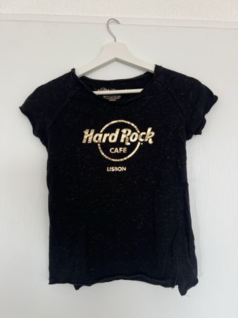 Black and Gold Hard Rock Cafe Shirt Size S
