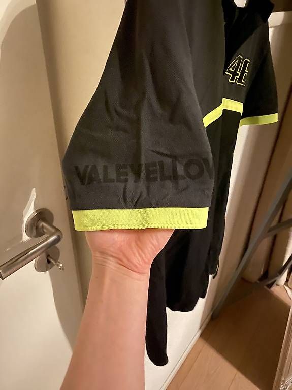 Polos: VR46 Polo Shirt – D'occasion à Gisikon par Jen_03 2