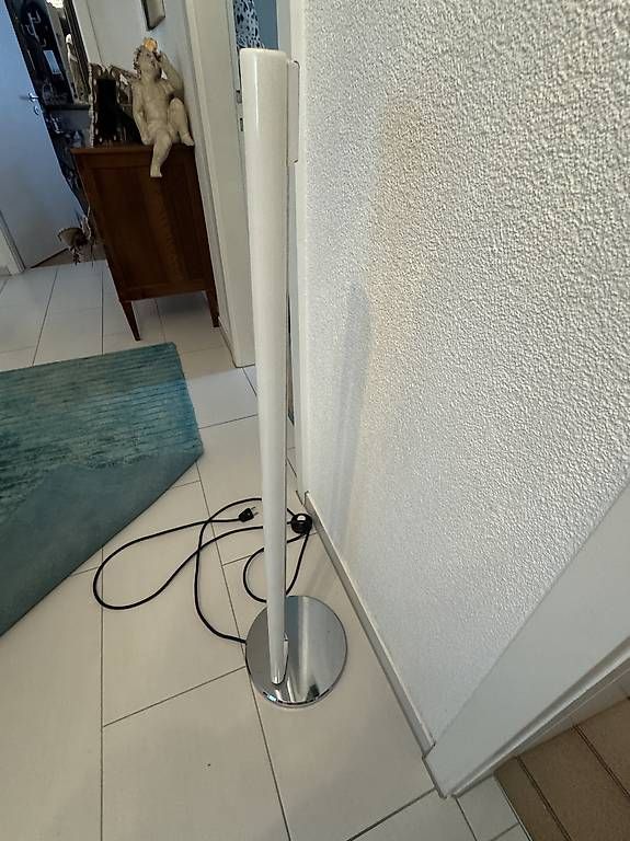 Lampes: Steh Leuchte Tube Light  Design – D'occasion à Bern par Ninitto 2