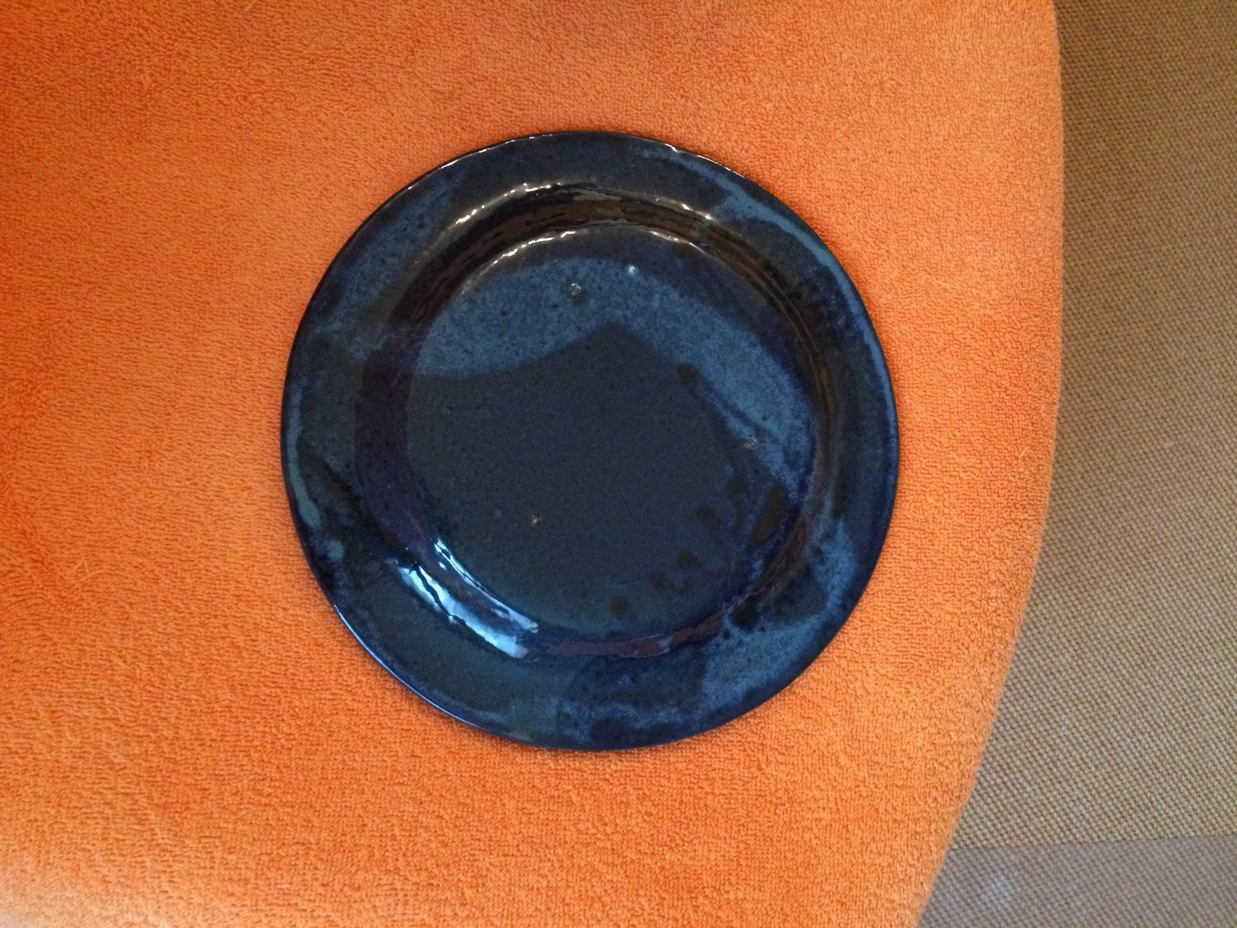 Teller: Teller DM: 22.6 cm/H: 1.3 cm – Neu (gemäss Beschreibung) aus Buchs AG von ReaNaTsch