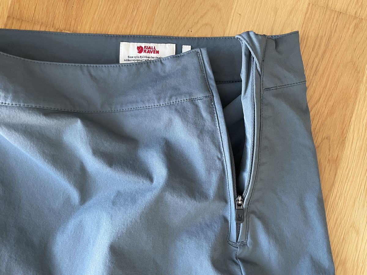 Fjällräven Gonne: Fjällräven Wanderrock mit Innenhose – Usato da Möriken AG venduto da Sebife 2
