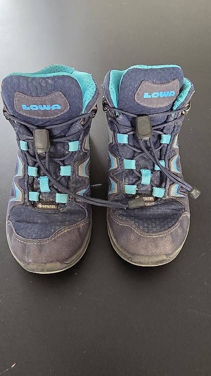 Schuhe für Jungen: Trekkingschuhe/ Wanderschuhe LOWA 31 – Gebraucht aus Solothurn von Zoonja 1