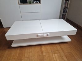 Couchtisch mit Stauraum