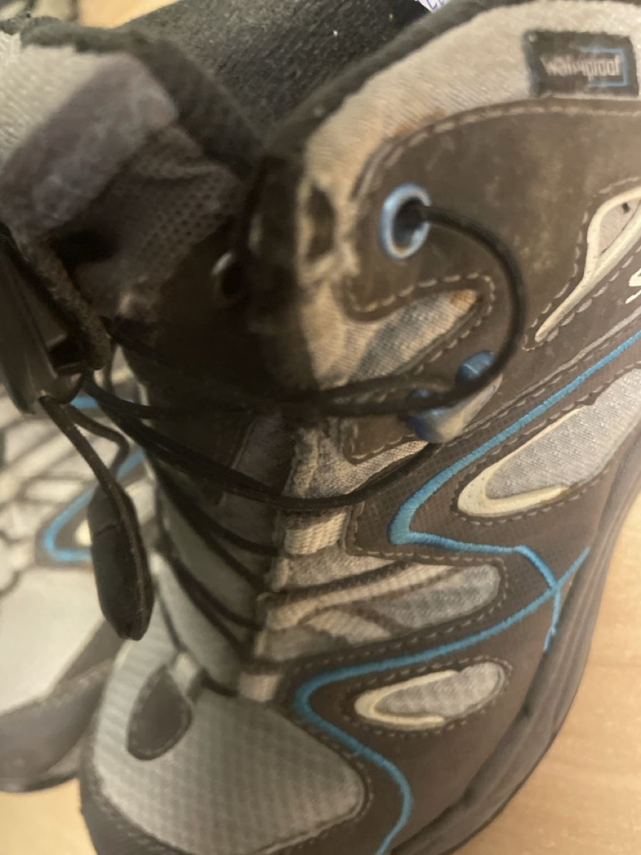Salomon Herrenschuhe: Salomon Wanderschuhe Gr.30, waterproof – Gebraucht aus Obergerlafingen von cabo4 3