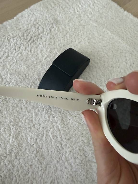 Prada Brillen & Gläser: Prada Originale Sonnenbrille – Gebraucht aus St. Gallen von LGAD96 1