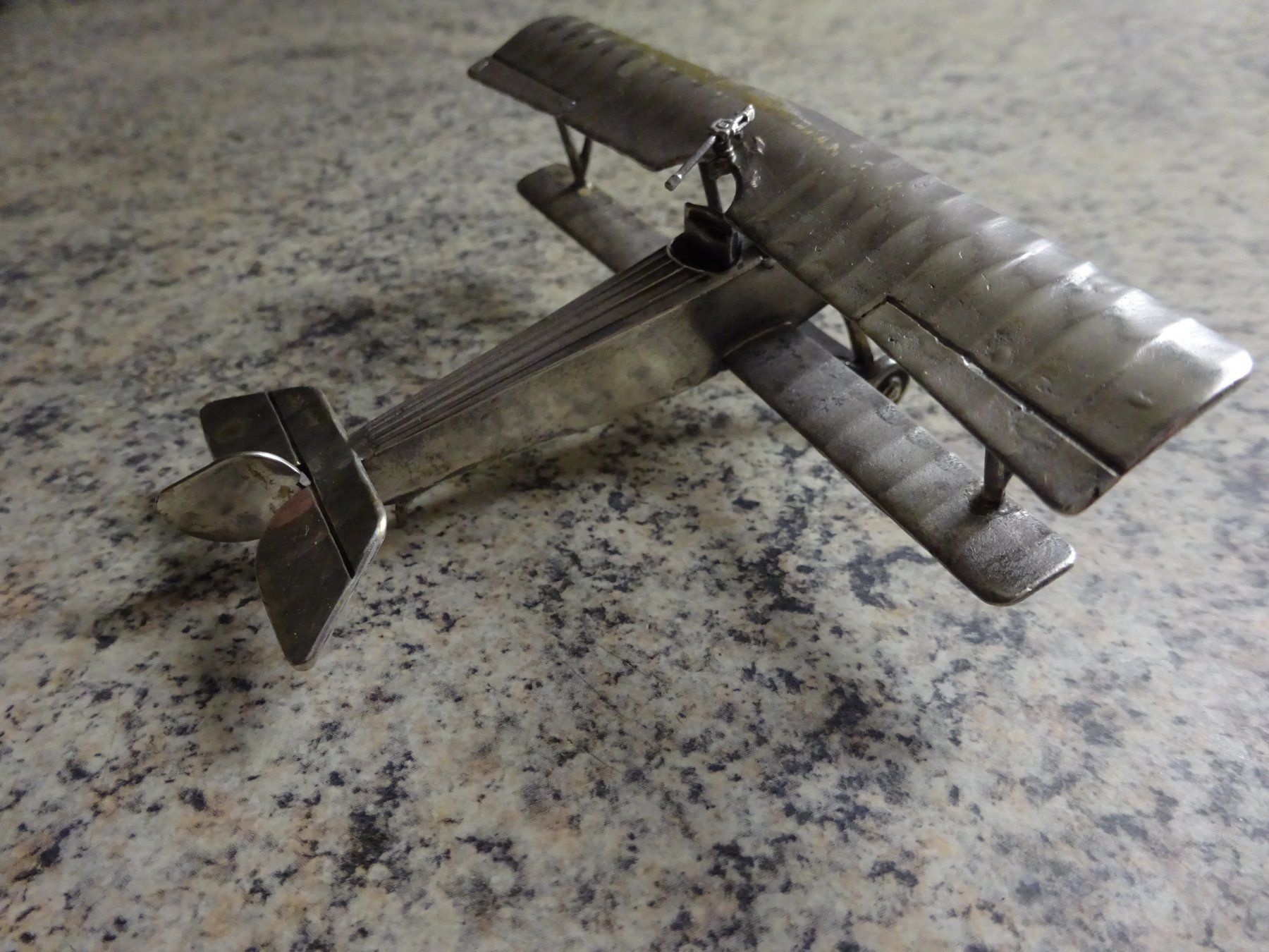 Kit di modellismo & Modellini statici: Doppeldecker Flugzeug / 800-Silber – Usato da Esslingen venduto da eintagammeer 1
