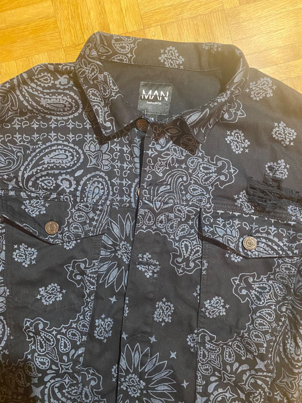 Boohoo Giacche: Denim Jacke Gr M – Nuovo (secondo la descrizione) da Zug venduto da estarthyme 2
