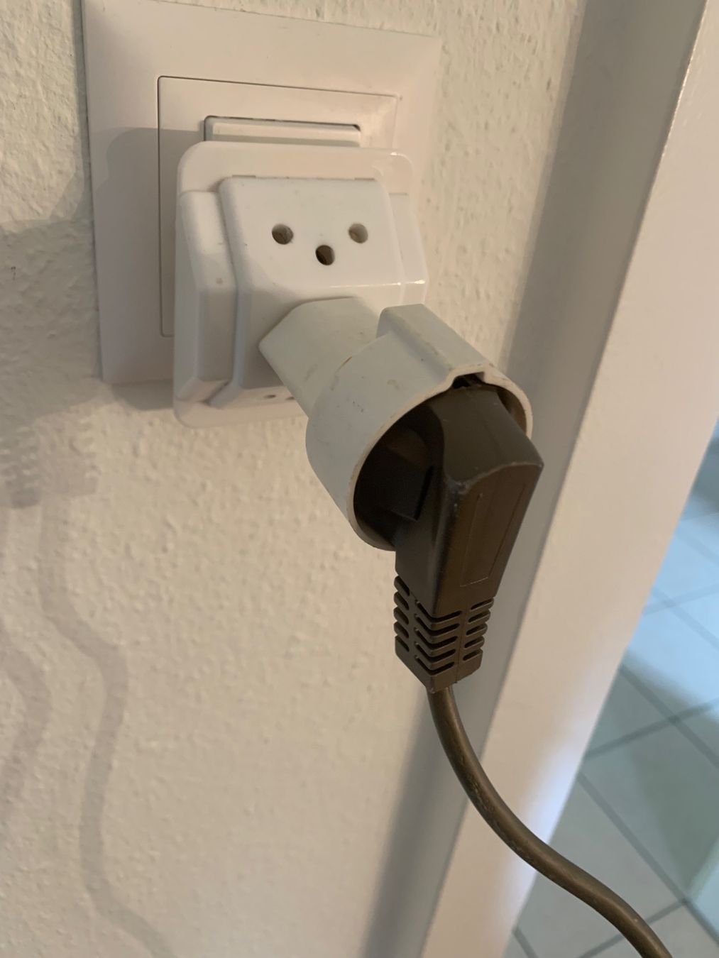 Lampade: Belle lampe Hollywood Regency  année 90 – Usato da Neuchâtel venduto da Aquila99 4
