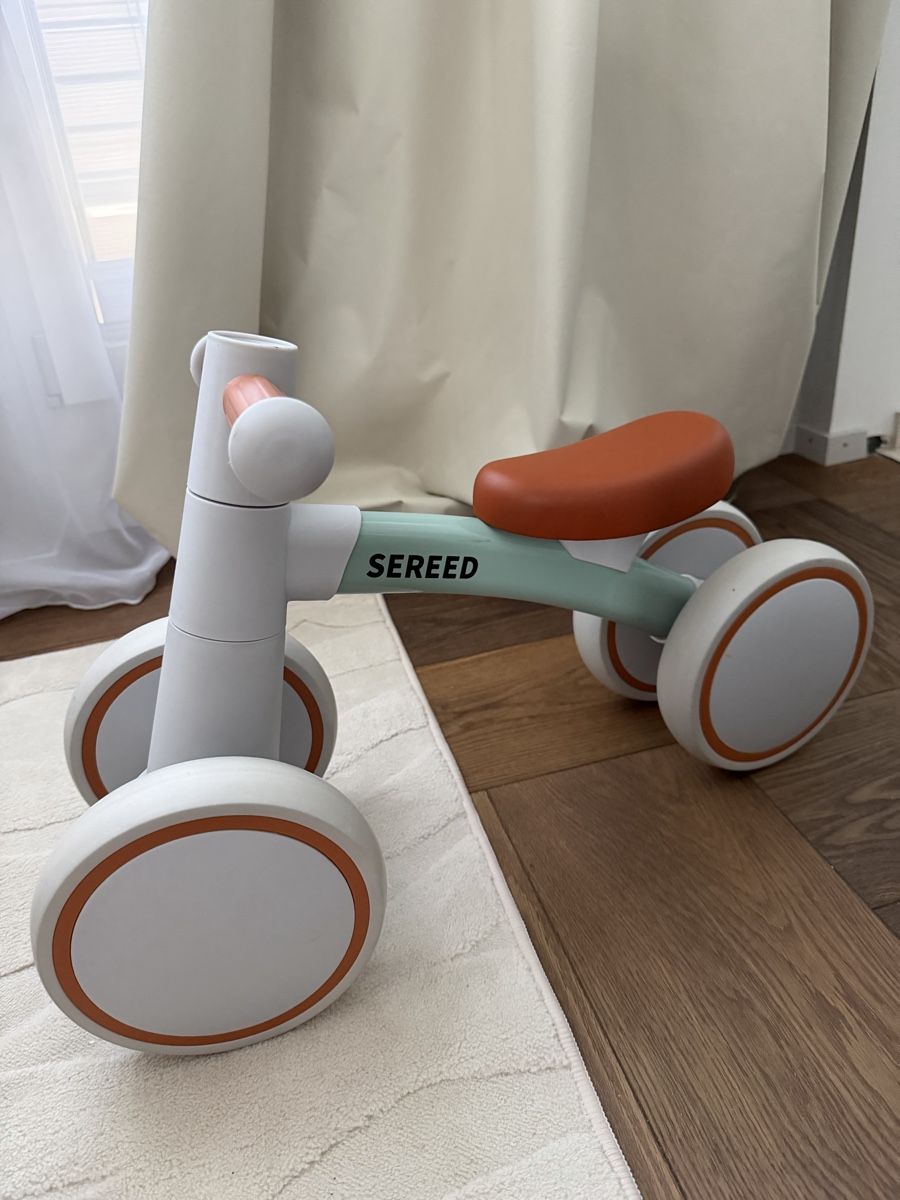 Véhicules pour enfants: SEREED Kinder Laufrad – D'occasion à Baden par olg_nt59