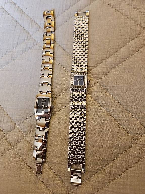 Orologi: Vintage Uhren Cosmopolitan silber – Usato da Gränichen venduto da Zmoonlight
