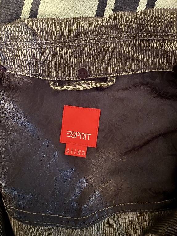 Giacche: Jacke – Usato da Muttenz venduto da Zara-Camp 4