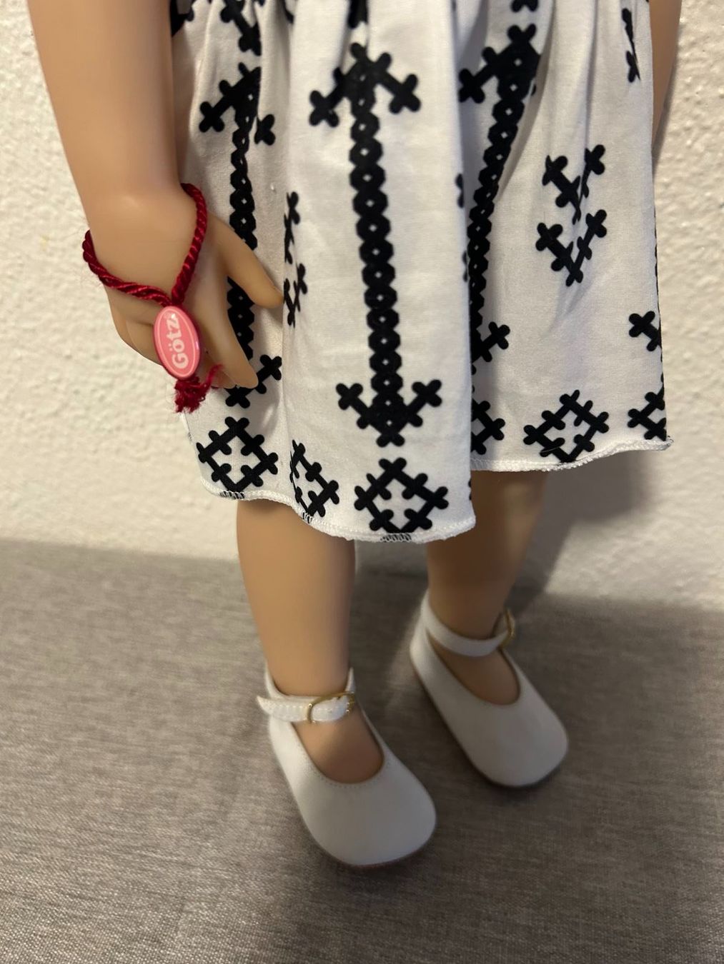 Puppen: Neue Schuhe aus Leder, ca. 8 cm. – Neu (gemäss Beschreibung) aus Wil SG von Nvik