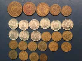 27 sehr schöne Münzen Aus Peru