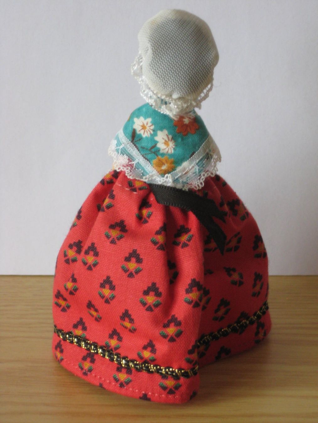 Puppen: Trachtenpuppe "Provence" Höhe ca. 14cm – Gebraucht aus Greifensee von Janali01 1