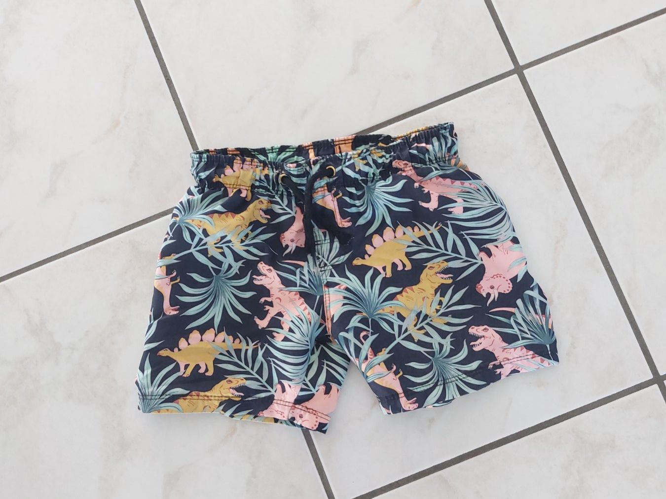 H&M Caleçons de bain: Badehose Gr. 110/116 – D'occasion à Schmitten FR par ReniStern