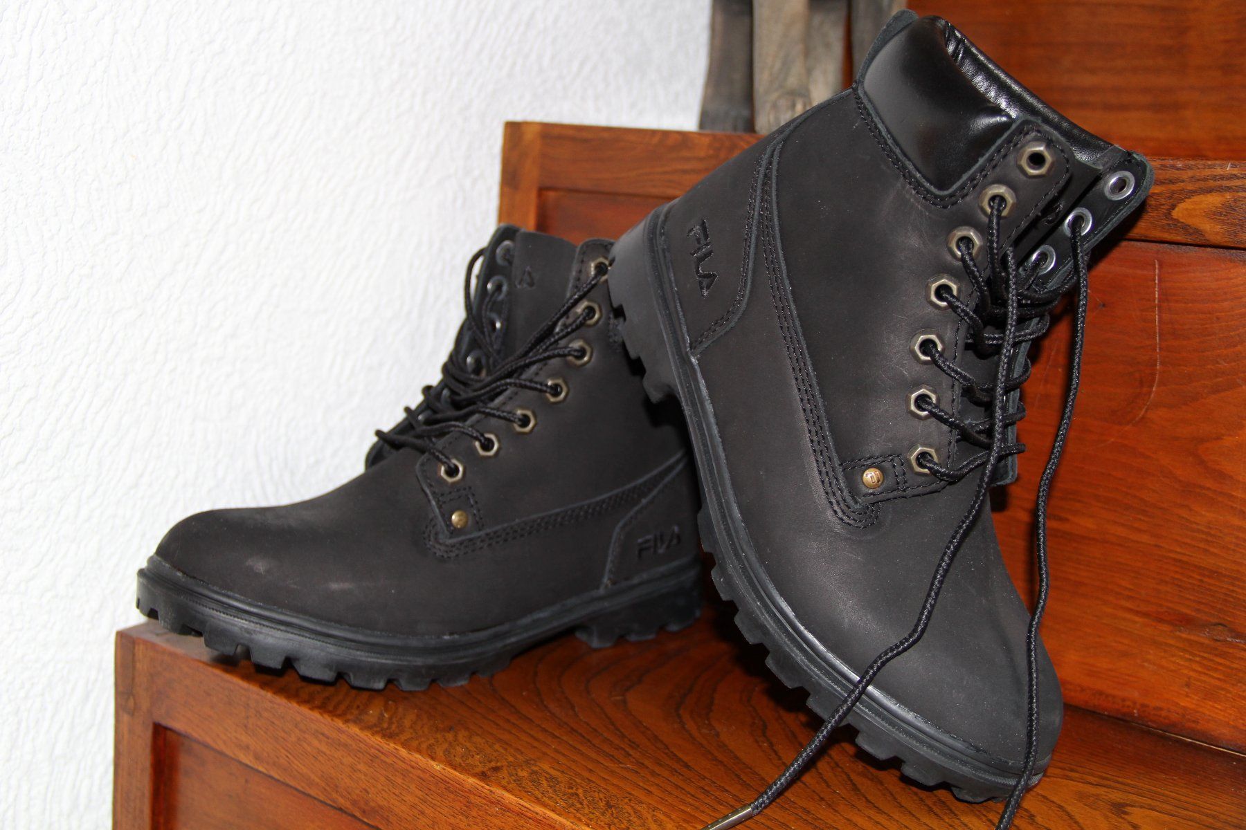 Fila Scarpe da donna: Bottine Fila – Usato da satigny venduto da cara68