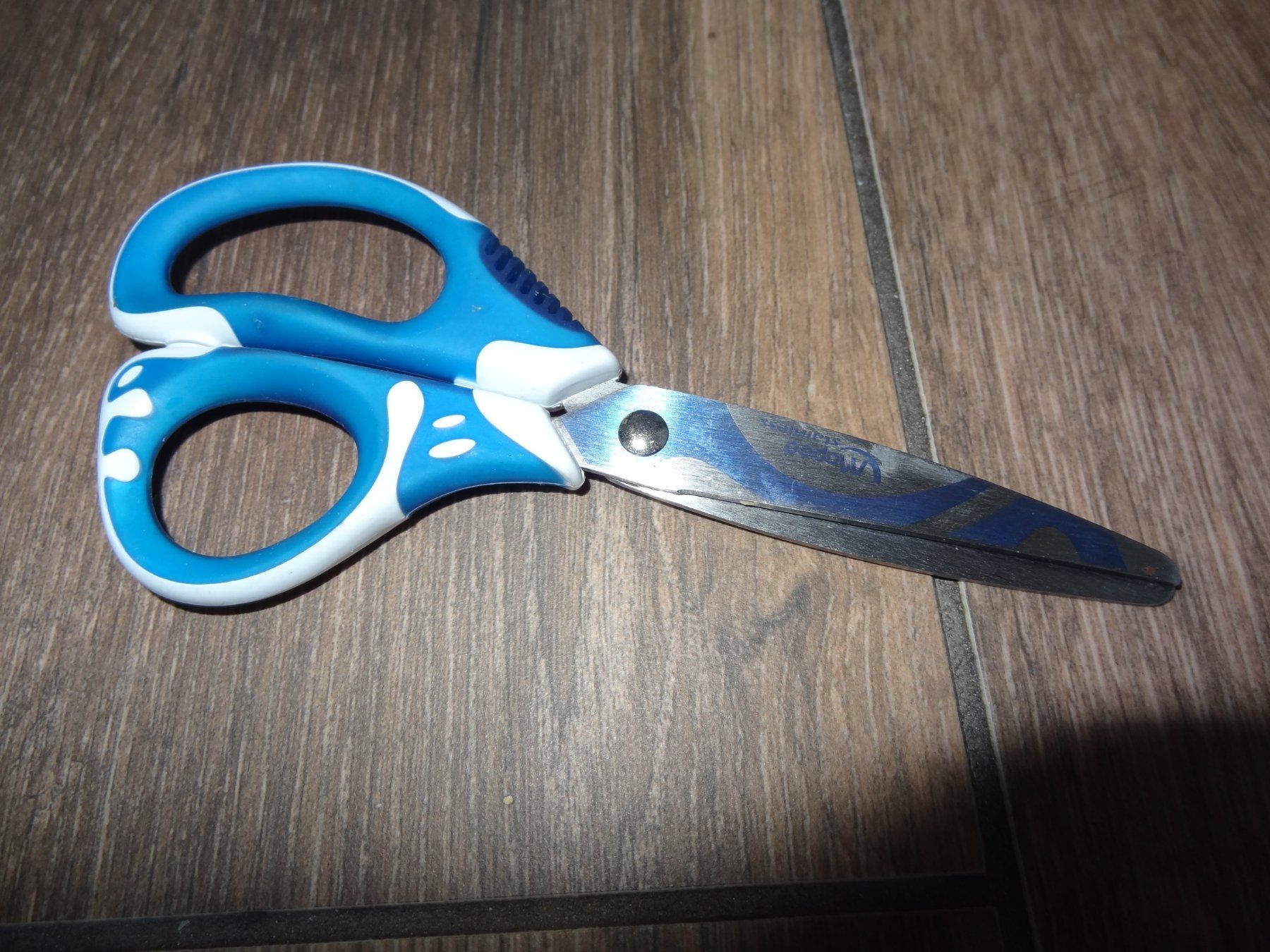 Tous les outils: Ciseaux enfant Maped – D'occasion à Satigny par salvatore73 4