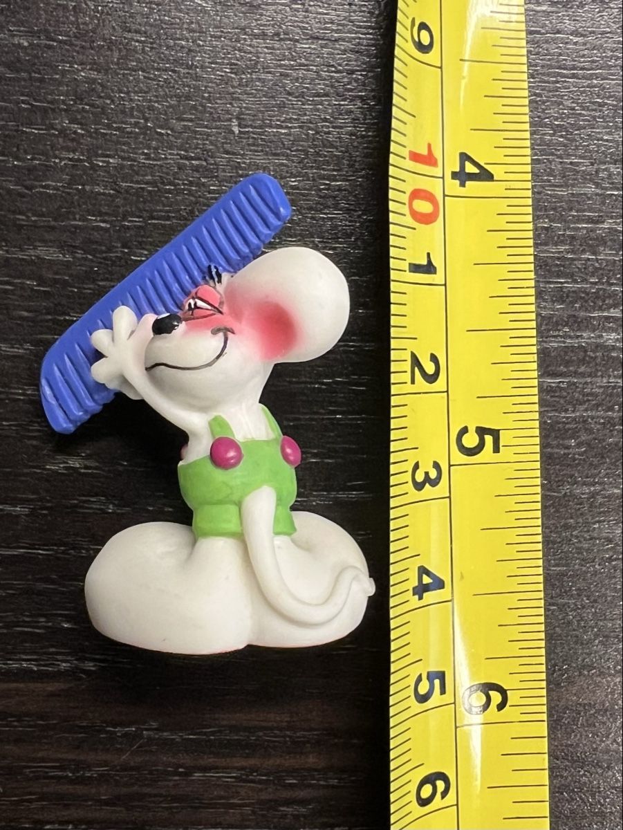 Statuette: Vintage Diddl Sammelfigur, Diddl mit Kamm – Usato da Zürich venduto da rigani 1