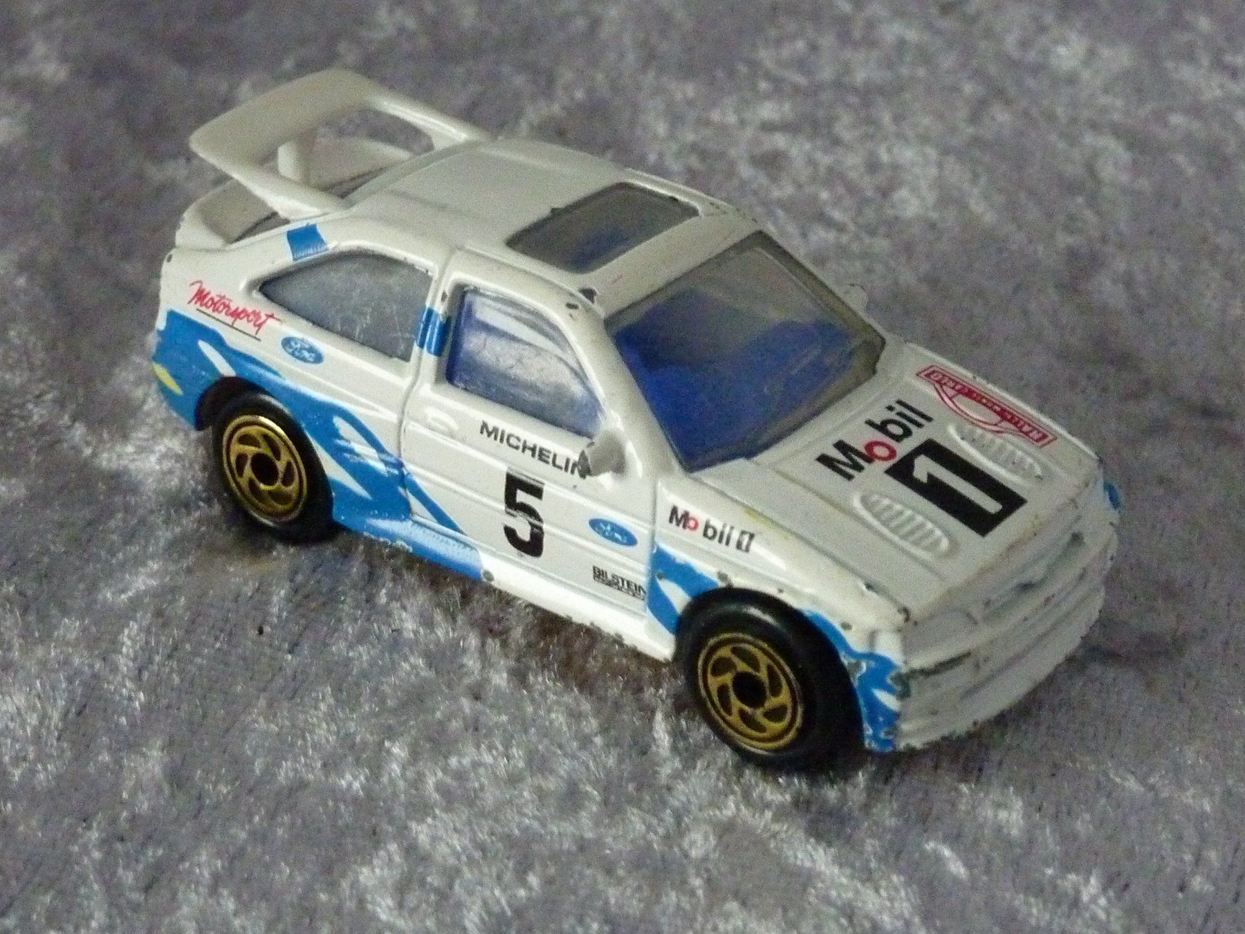 Ford Modellini d'auto: Ford Escort RS Cosworth  1:64 – Usato da Dürrenäsch venduto da Cobra1ch 1