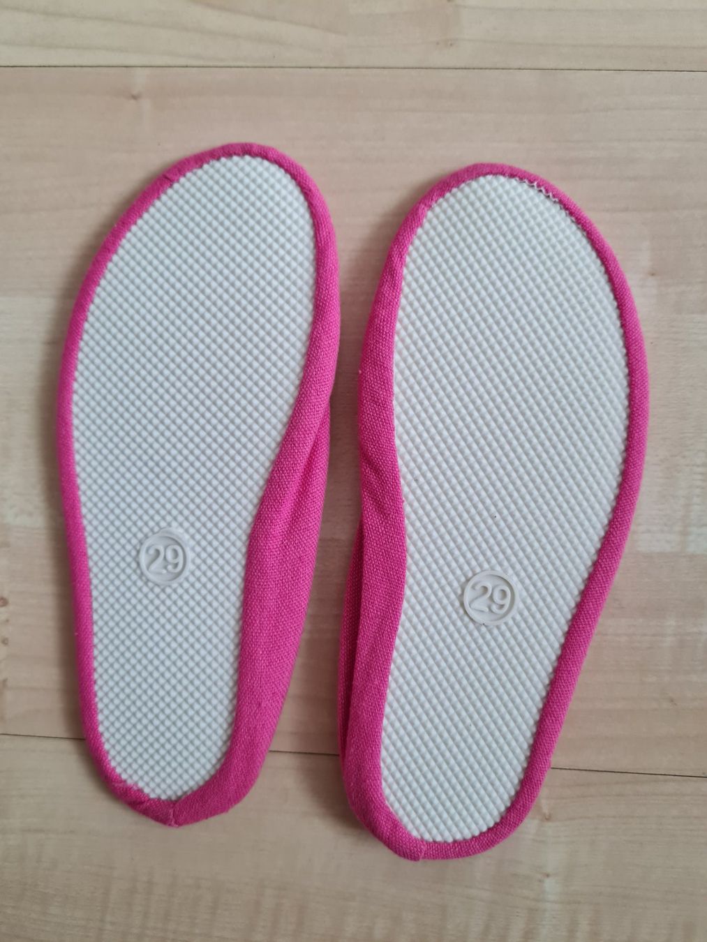 Dosenbach Schuhe für Mädchen: Turnschläppchen Mädchen Gr. 29 neu ungetragen – Neu und originalverpackt aus Wallisellen von T8304T 1