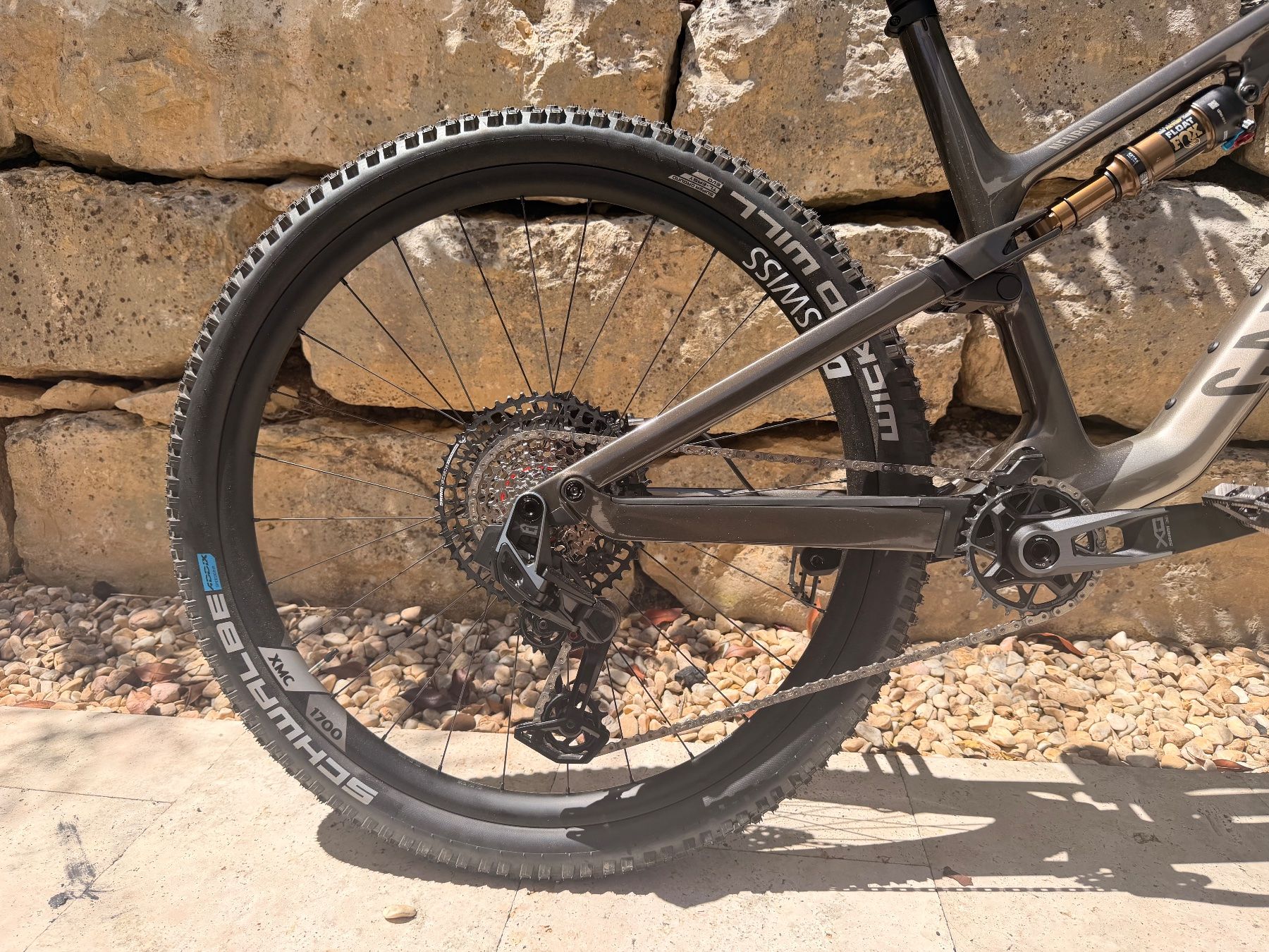 Canyon Velos: Canyon Neuron CF 9 – Neu (gemäss Beschreibung) aus Liestal von Zabor 5