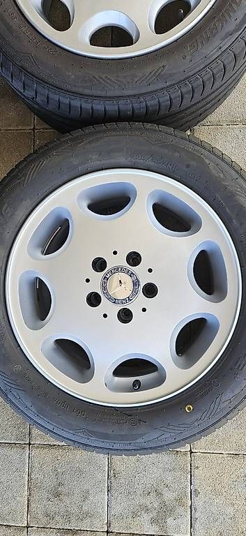 Mercedes-Benz Felgen: Mercedes 8 Loch Felgen – Gebraucht aus Wolfhalden von La_b 3