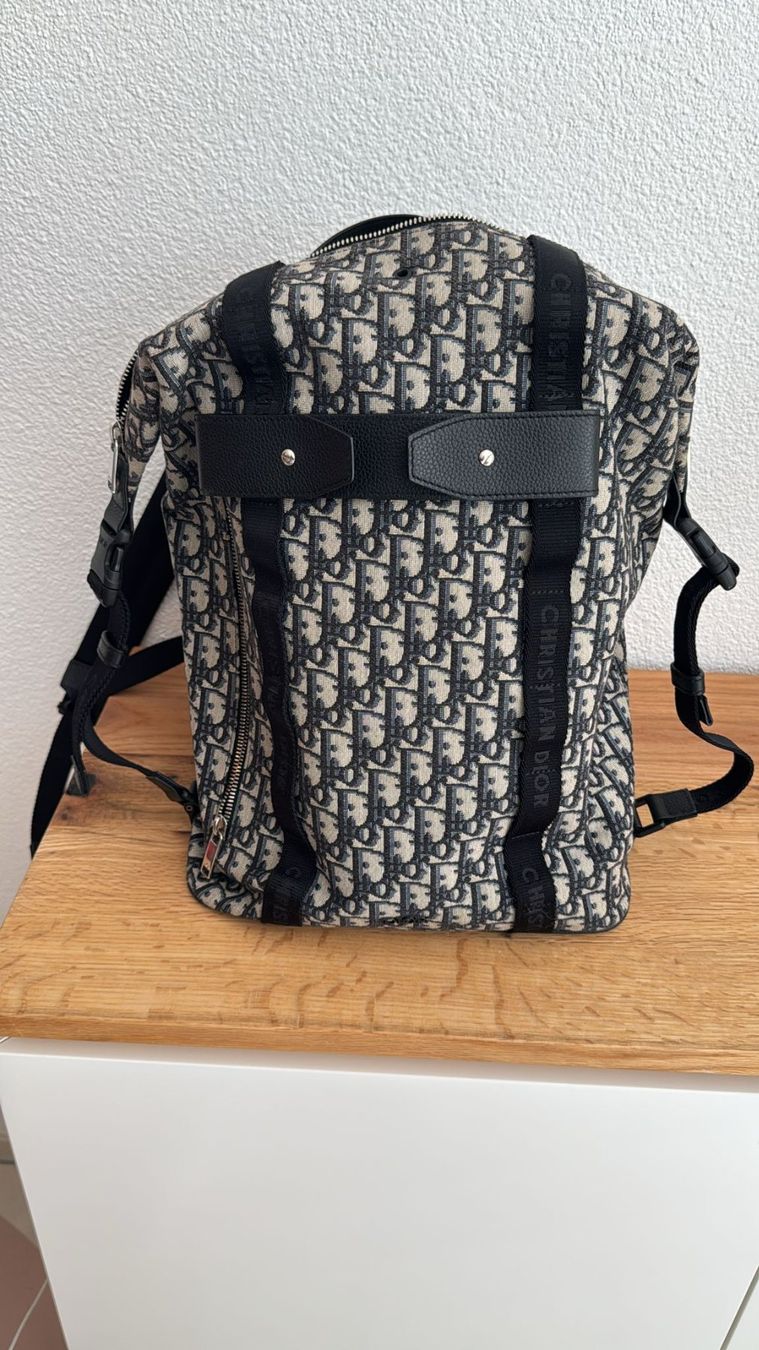 Dior Rucksäcke: Christian Dior Rucksack - Oblique Canvas – Gebraucht aus Oensingen von TheBaggyClub 1