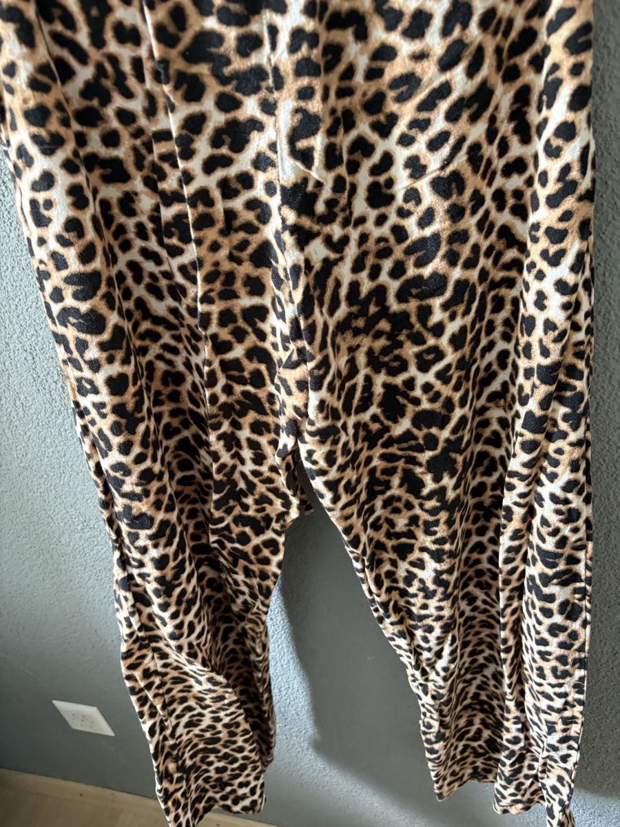 Stradivarius Pantaloni: Pantalon décontracté motif léopard taille élastique – Nuovo (secondo la descrizione) da Malleray venduto da lol_96pf 2