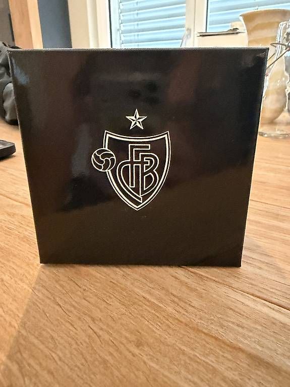 Uhren: Limitierte Fc Basel Uhr – Gebraucht aus Riehen von Selina.Angelina 1
