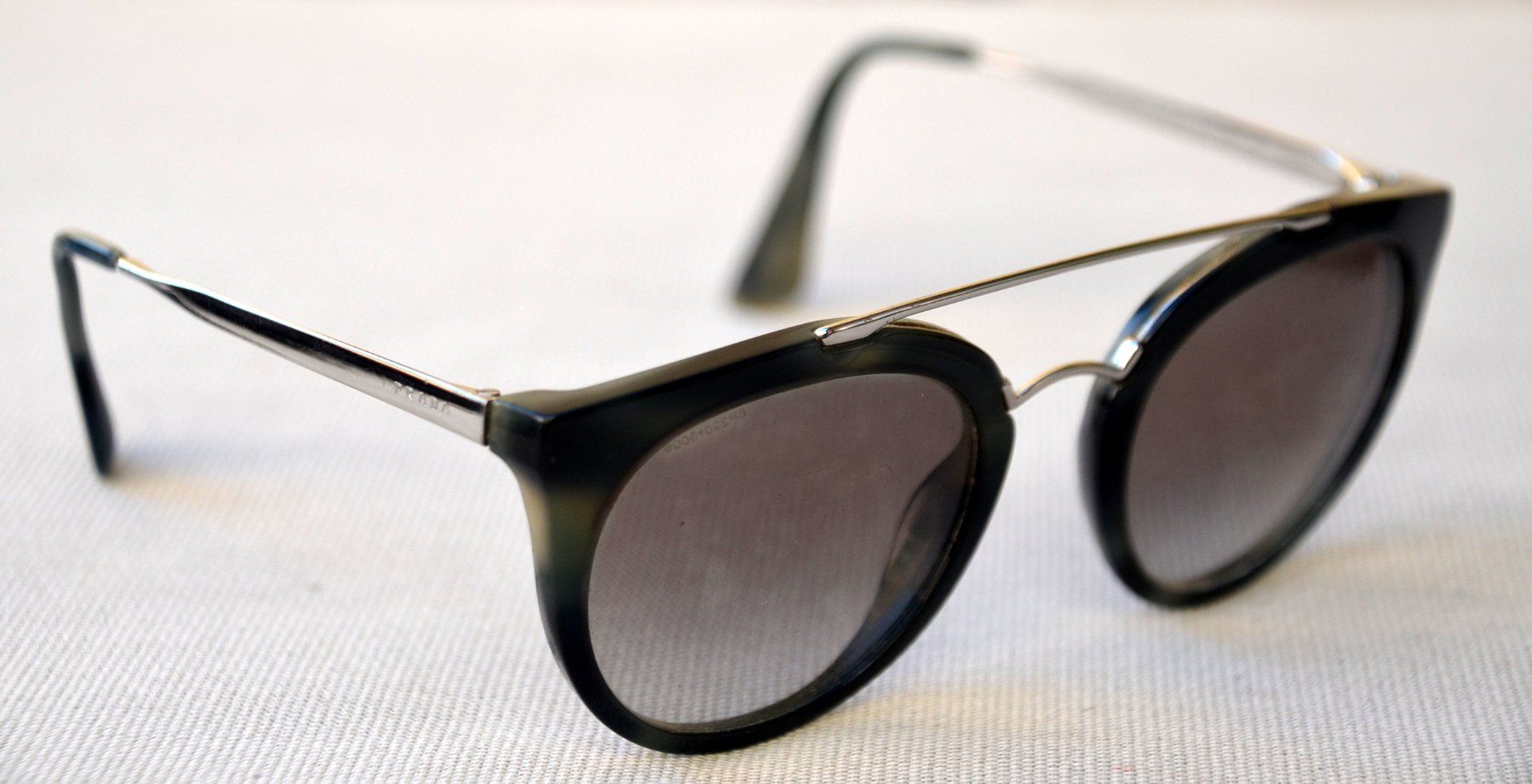 Prada Brillen & Gläser: Sonnenbrille Prada SPR23S lunettes de soleil – Gebraucht aus Collonges von arashee 3