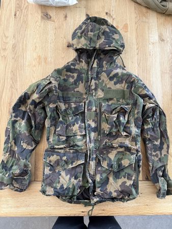 Invadergear Jacke, Schweizer Armee Tarnmuster, Grösse M 