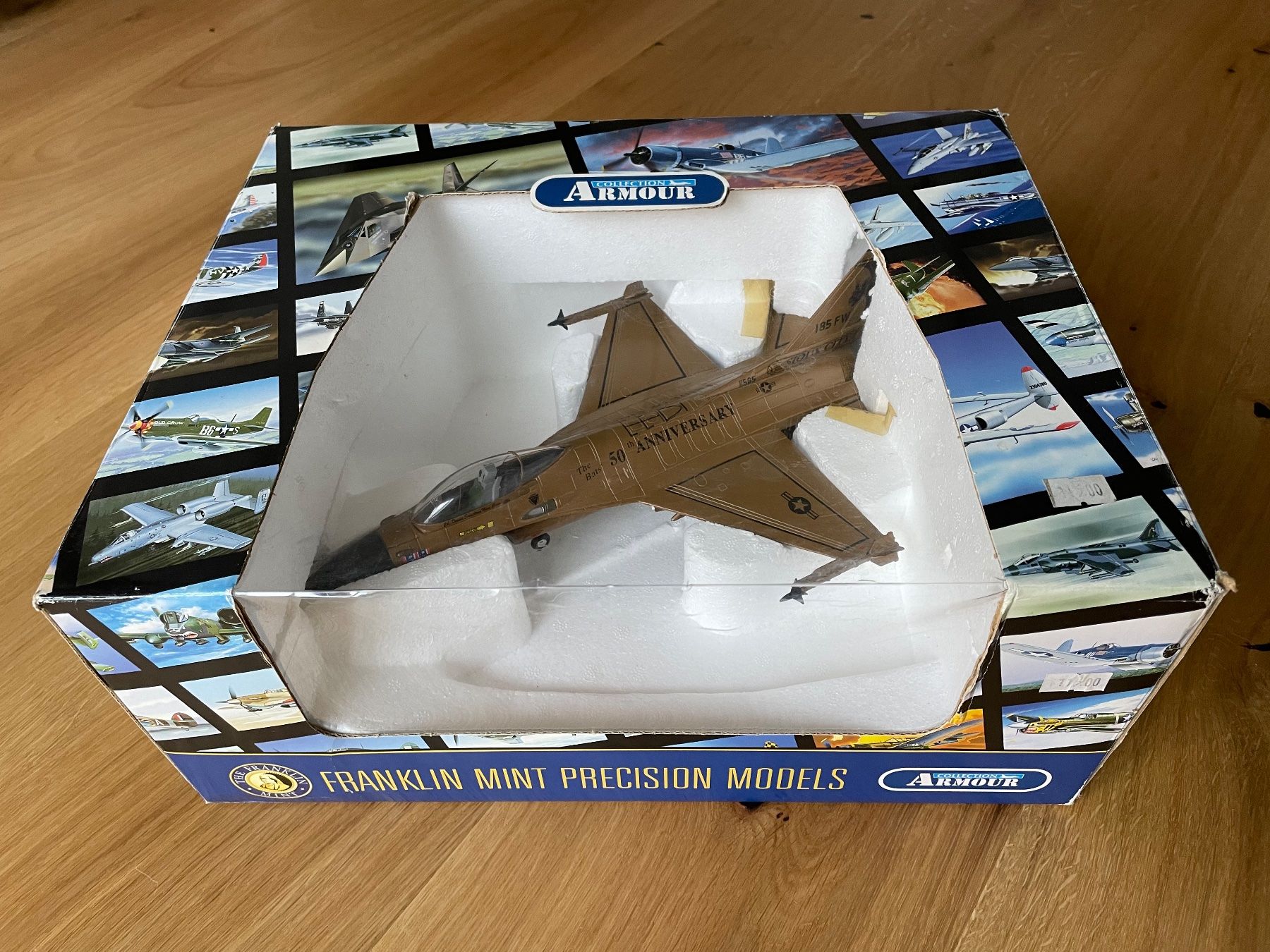 FRANKLIN MINT Armour HELLCAT 1/48サイズ Vectis Auctions | Franklin Mint 'Armour Collection', a boxed 1:48