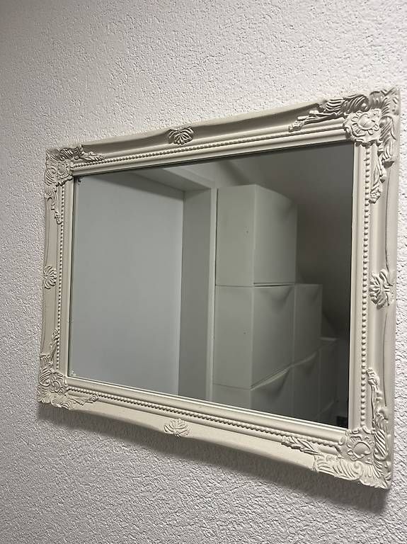 Miroirs: Toller kleiner Spiegel – D'occasion à Reitnau par ivyd