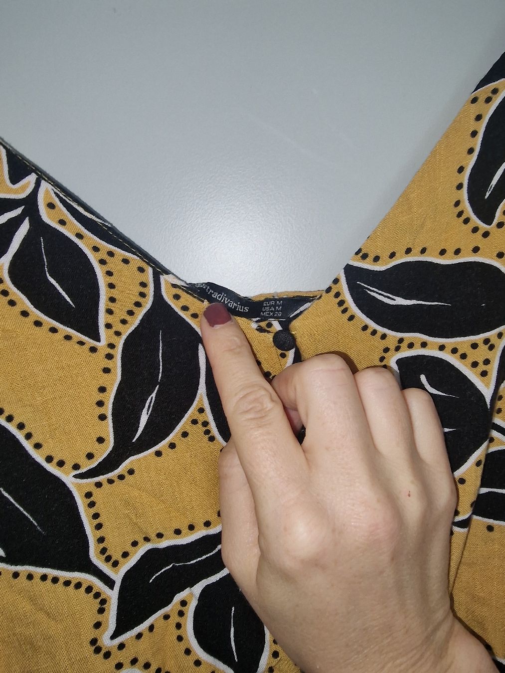 Stradivarius Tute: Stradivarius Jumpsuit gelb mit Blumenmuster  – Nuovo (secondo la descrizione) da Winterthur venduto da Winti1993 1