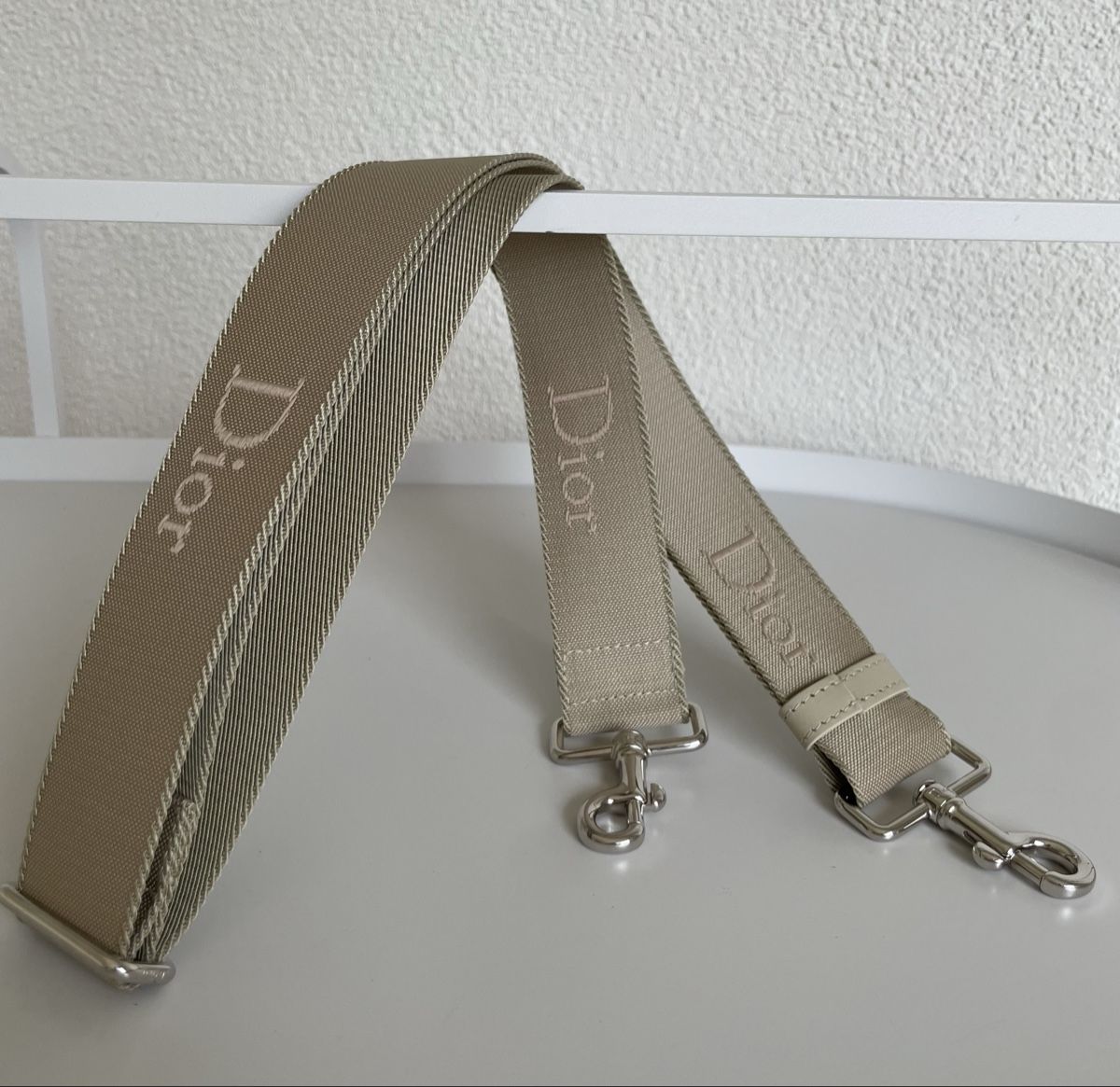 Dior Altro in  Abbigliamento & Accessori: Dior Schulterriemen  – Nuovo (secondo la descrizione) da Lengwil venduto da isa_7wyt 2