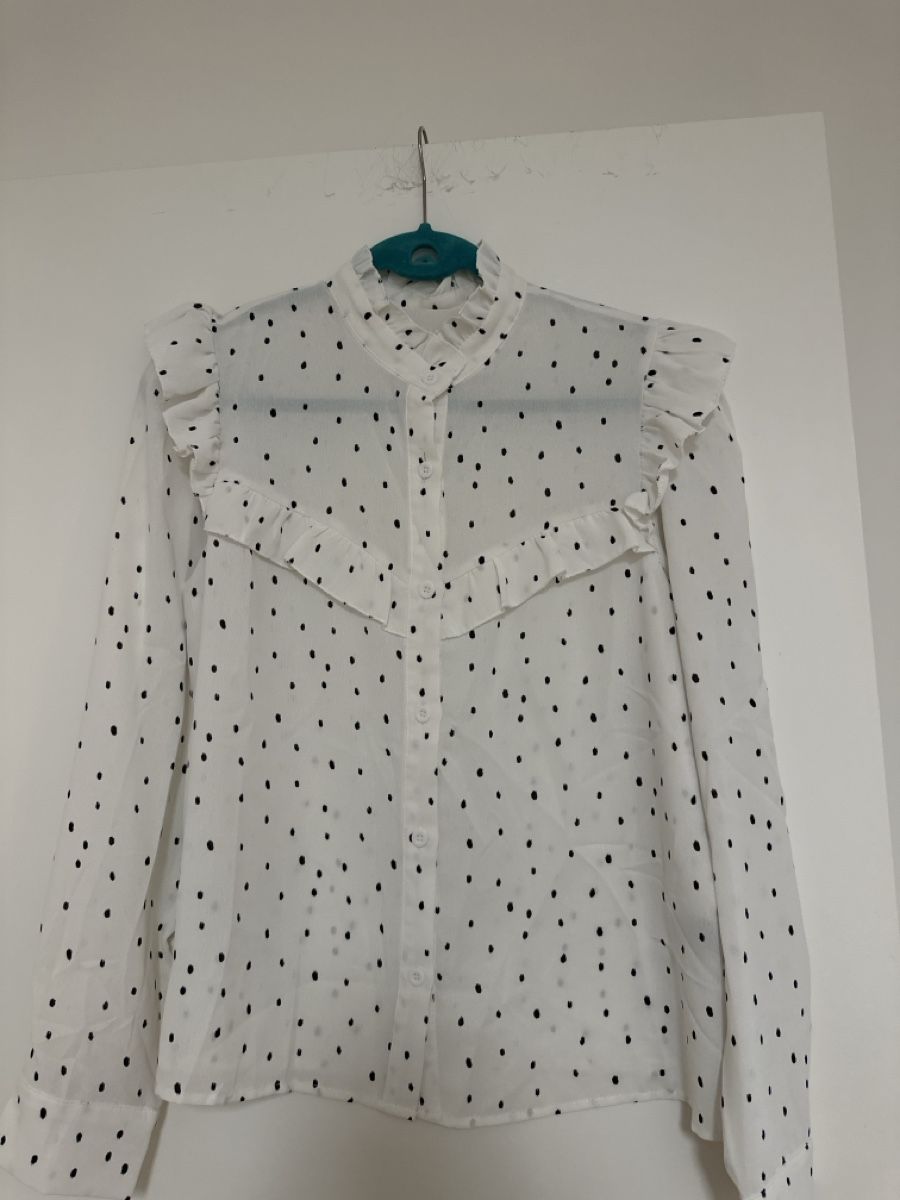 Chemisiers: Zwei Teile Bluse – D'occasion à Volketswil par Sina008 3